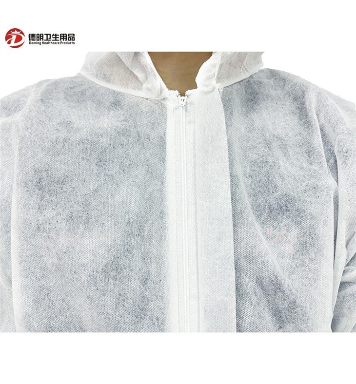 Zipper detail on disposable PP coverall